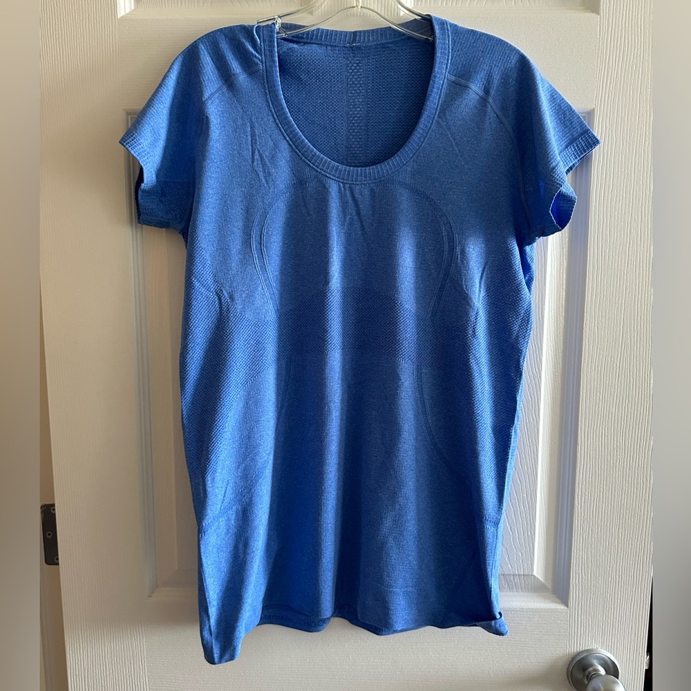 Lululemon short sleeve tshirt